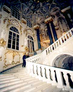Le grand escalier de l'Ermitage